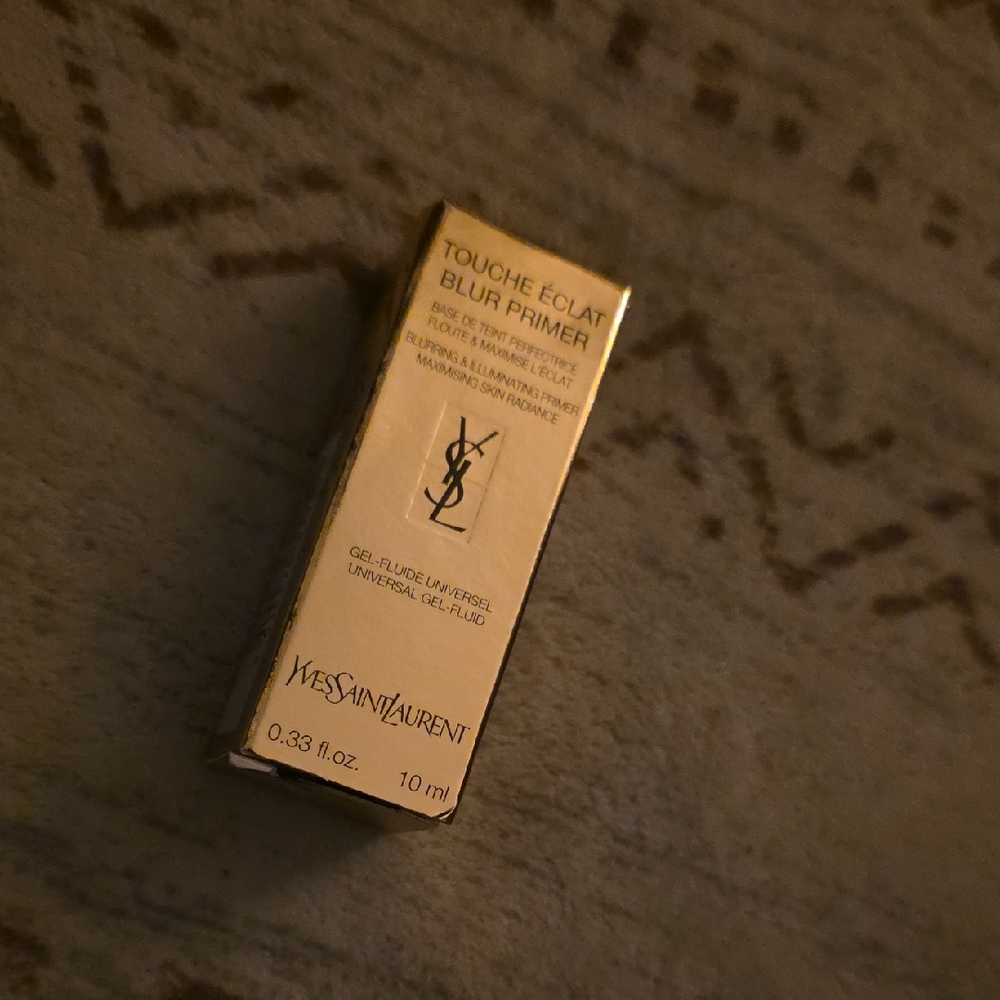 Yves Saint Laurent Touche Éclat Blur Primer - Luxurious Gold